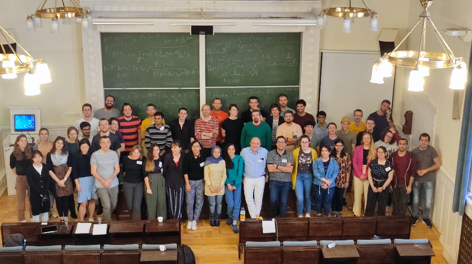 group photo - large networks summer school